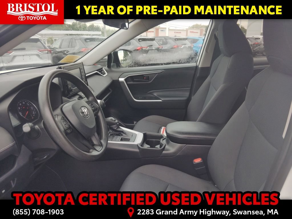 Certified 2021 Toyota RAV4 LE AWD/4WD image 18