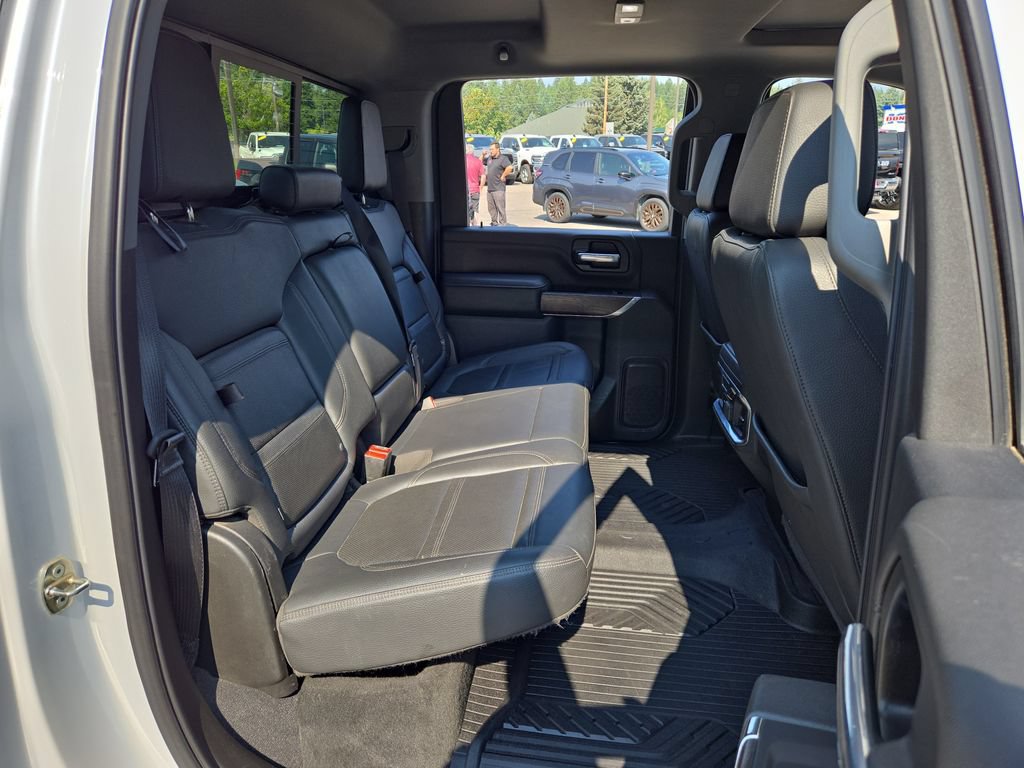 Used 2020 GMC Sierra 3500 Denali w/ Denali Ultimate Package AWD/4WD image 16