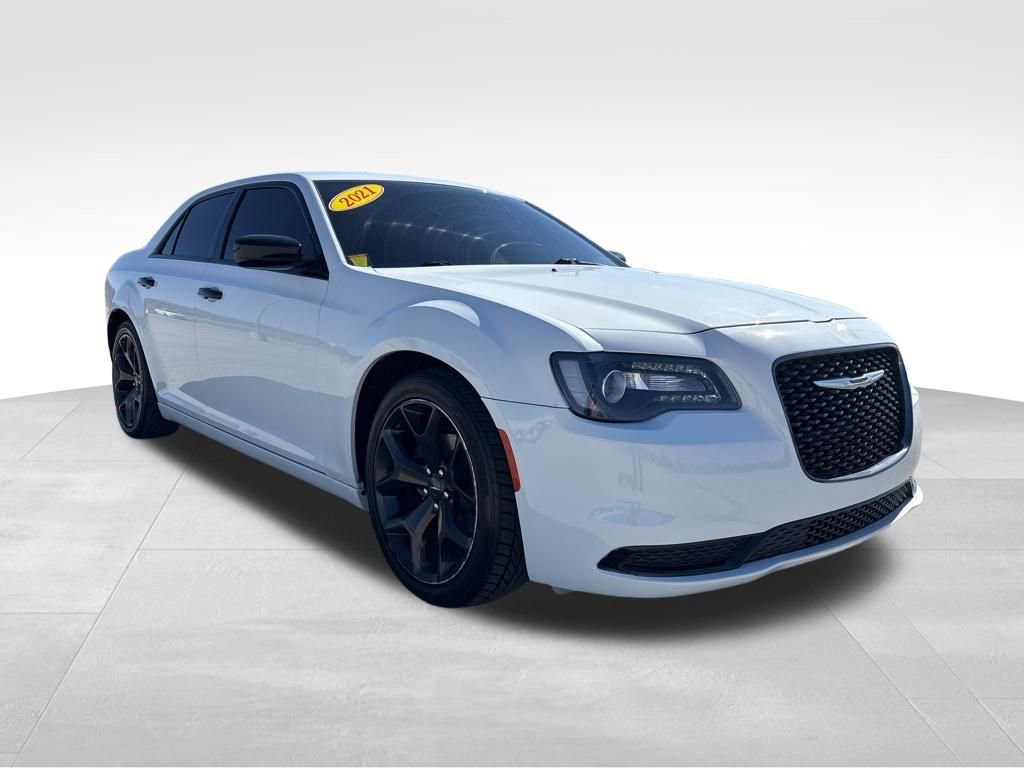 Used 2021 Chrysler 300 Touring w/ Sport Appearance Package image 3