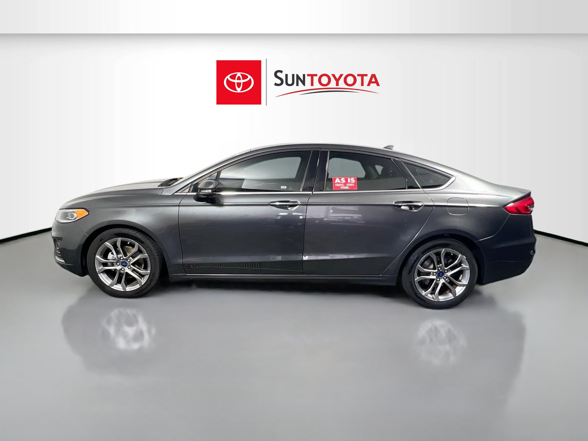 Used 2020 Ford Fusion SEL FWD image 7