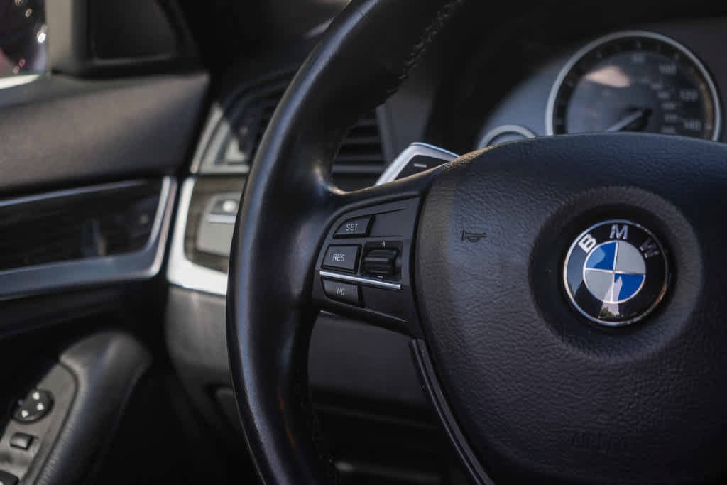 Used 2013 BMW 535i Sedan RWD image 16