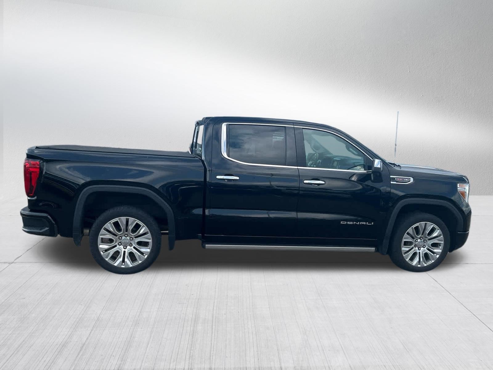 Certified 2021 GMC Sierra 1500 Denali w/ Denali Ultimate Package AWD/4WD image 7