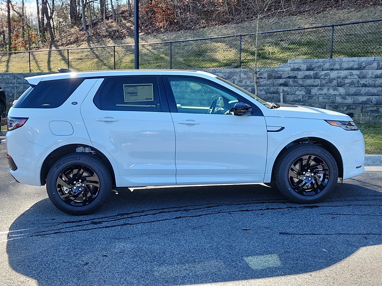 Certified 2025 Land Rover Discovery Sport S image 11