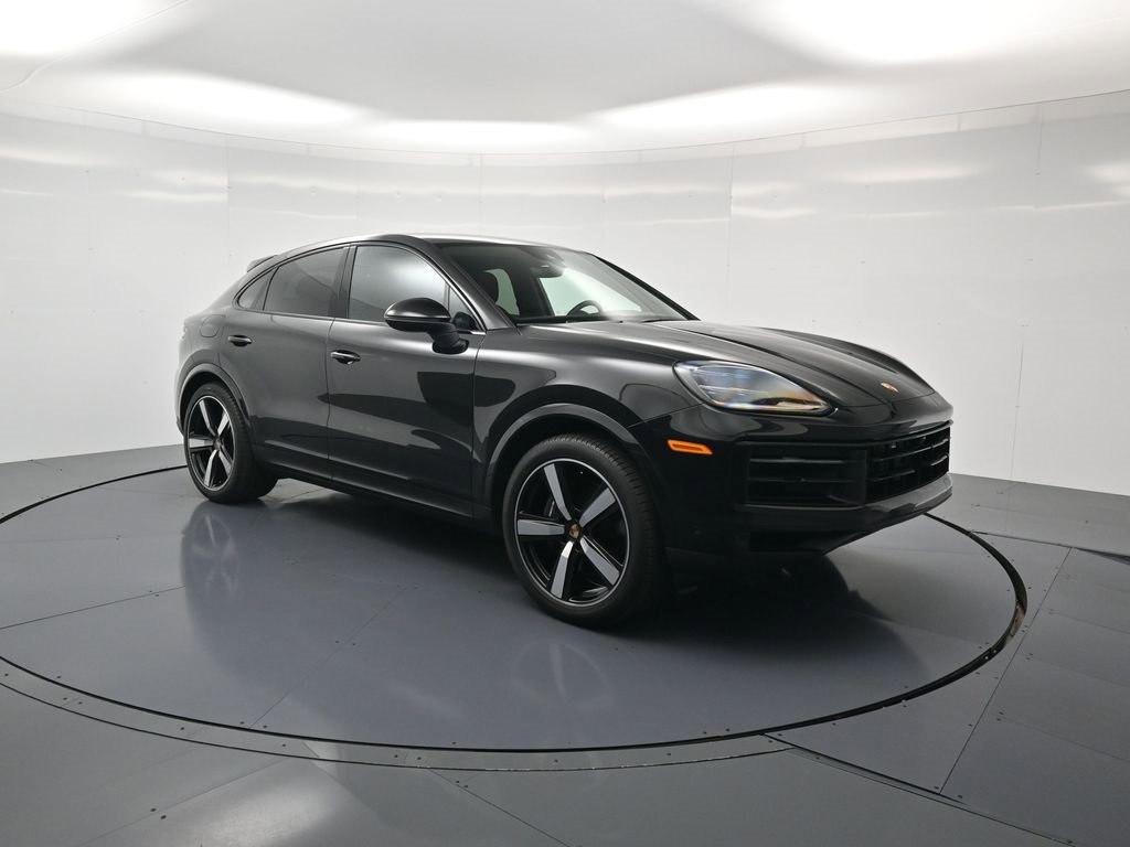 Certified 2026 Porsche Cayenne Coupe image 32