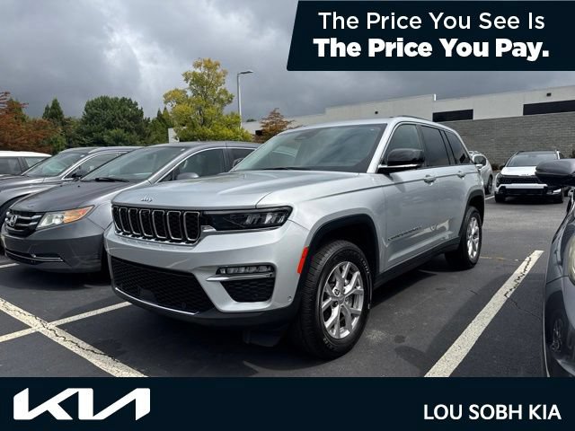 Used 2022 Jeep Grand Cherokee Limited w/ Luxury Tech Group II RWD image 1
