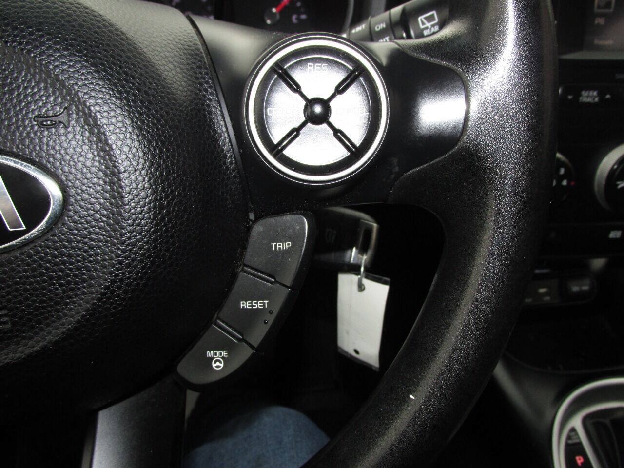 Used 2015 Kia Soul FWD image 59