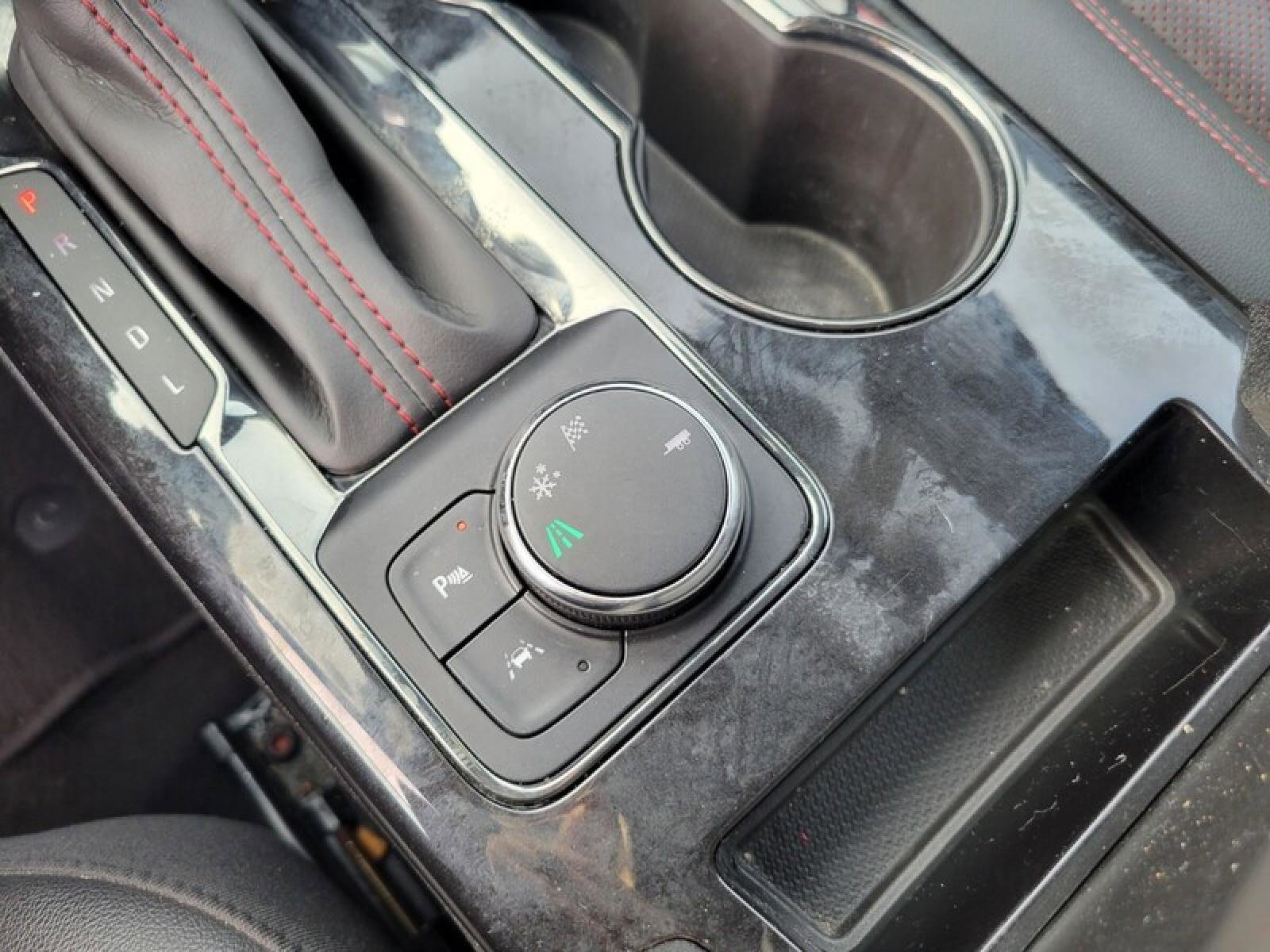 Used 2022 Chevrolet Blazer RS w/ Enhanced Convenience Package FWD image 17