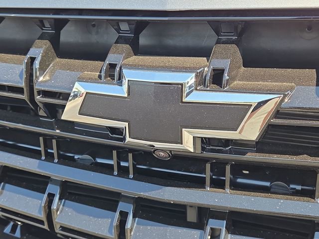 New 2025 Chevrolet Suburban Z71 w/ Z71 Off-Road Package image 32