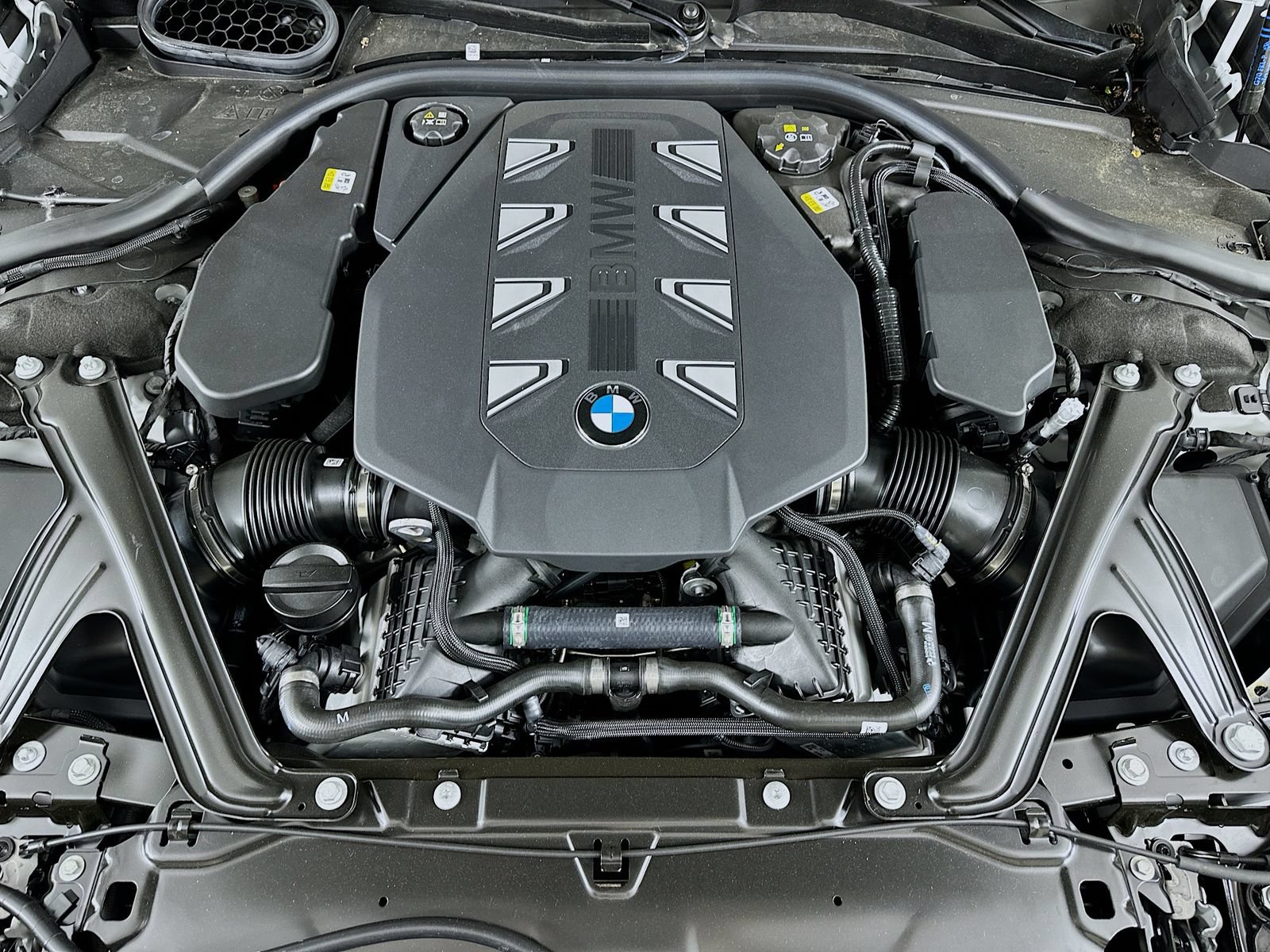 New 2026 BMW 760i xDrive AWD/4WD image 13