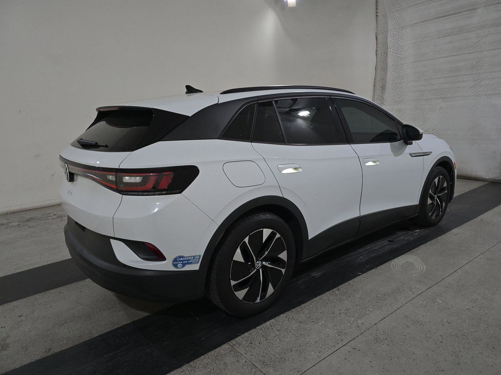 Used 2021 Volkswagen ID.4 Pro S w/ ID.4 Protection Package image 6