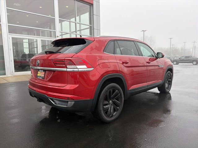 Used 2022 Volkswagen Atlas Cross Sport SE image 7