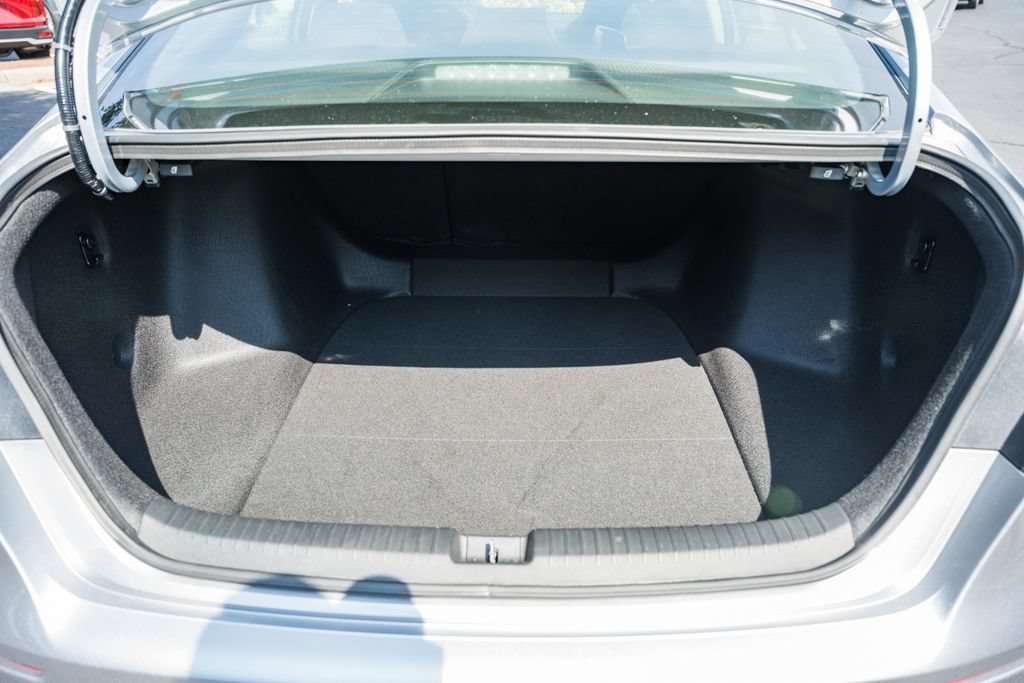 Certified 2025 Honda Accord SE image 7