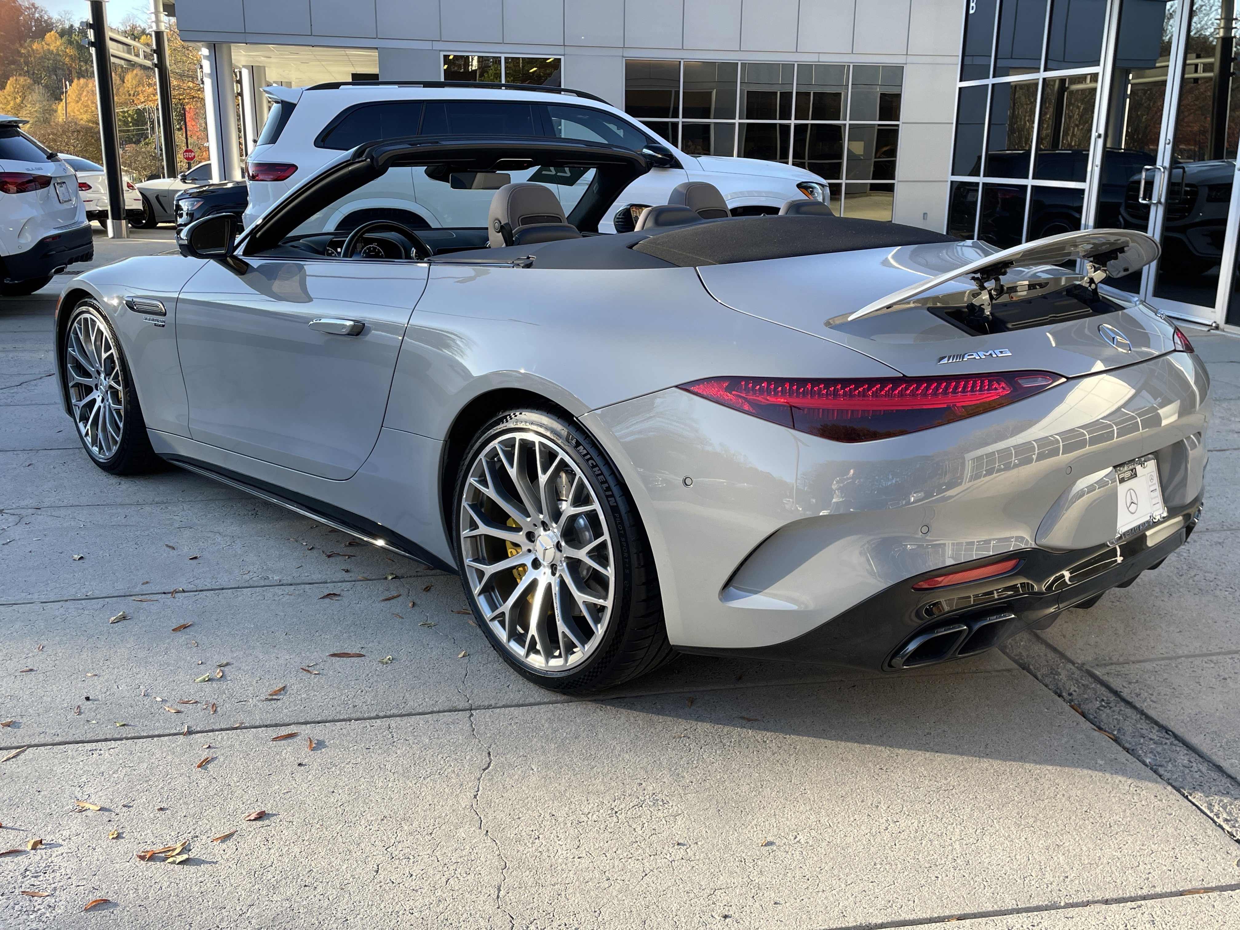 Certified 2022 Mercedes-Benz SL 55 AMG 4MATIC image 22