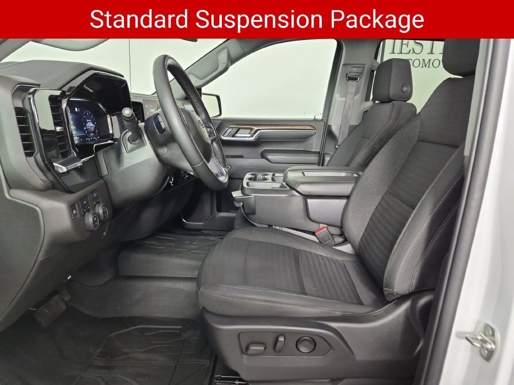 Certified 2023 Chevrolet Silverado 1500 RST w/ Redline Edition AWD/4WD image 16