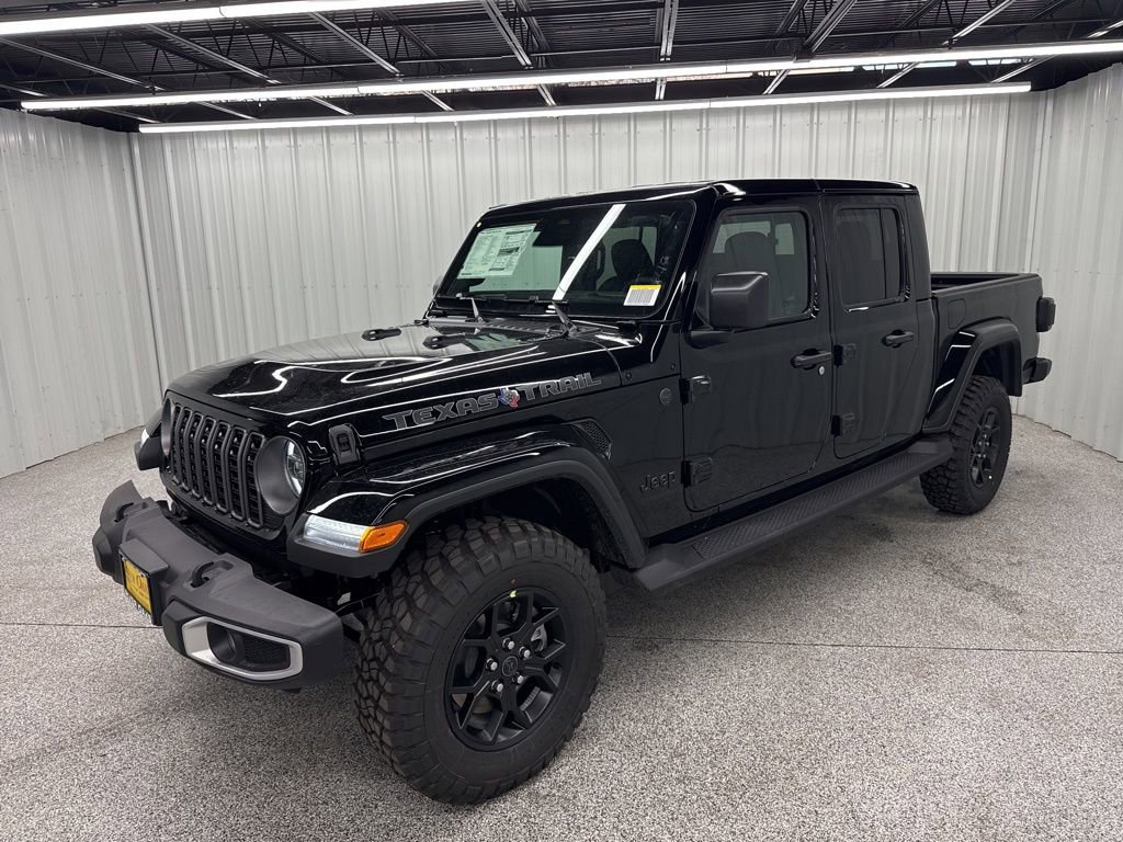New 2026 Jeep Gladiator Sport image 3