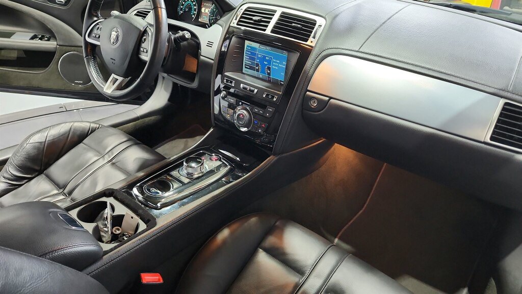 Used 2014 Jaguar XK Touring RWD image 32
