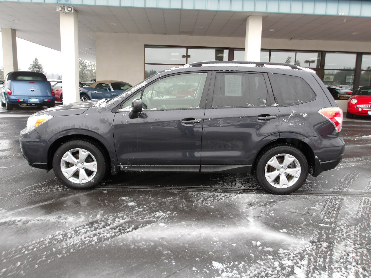 Used 2015 Subaru Forester 2.5i Premium w/ All-Weather Package image 2