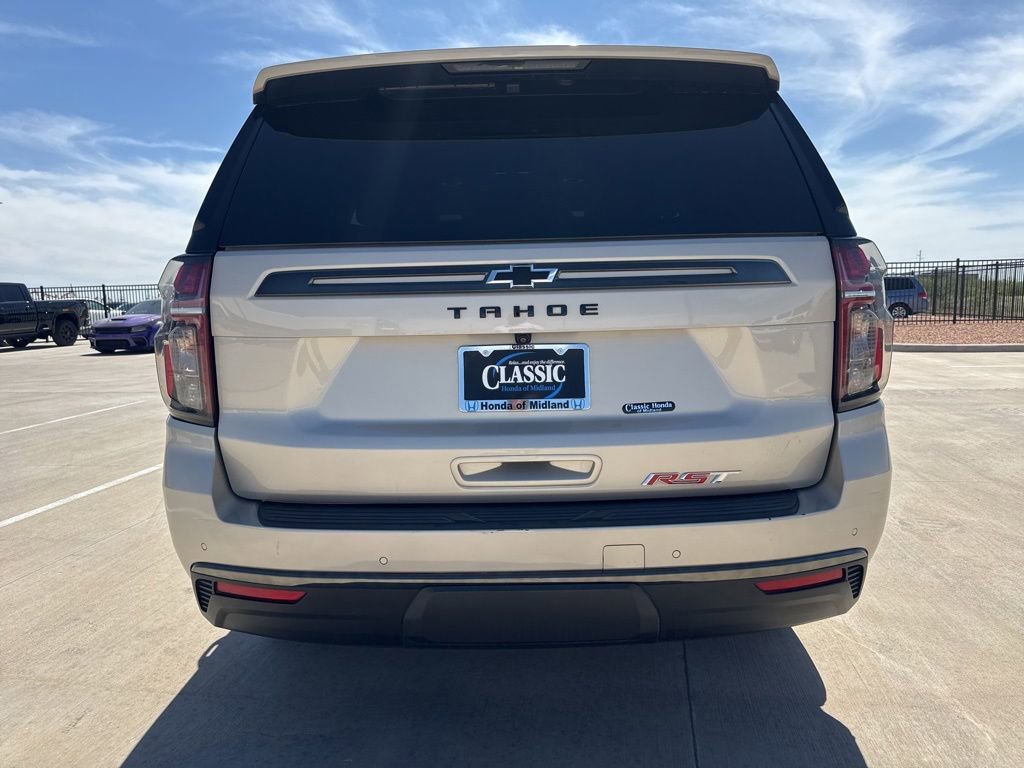Used 2022 Chevrolet Tahoe RST w/ Luxury Package RWD image 4