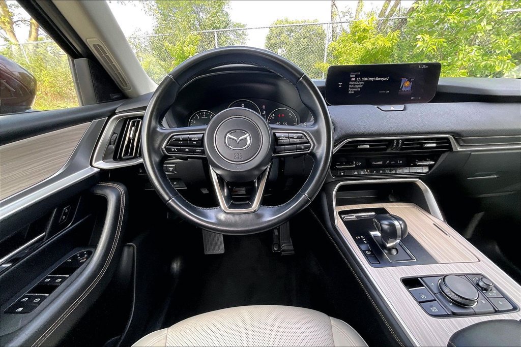 Used 2024 MAZDA CX-90 3.3 Turbo w/ Premium Package AWD/4WD image 5