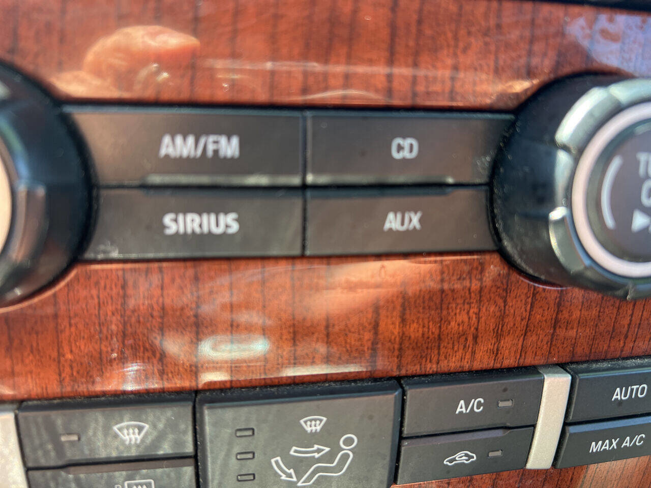 Used 2010 Ford F150 Lariat AWD/4WD image 31