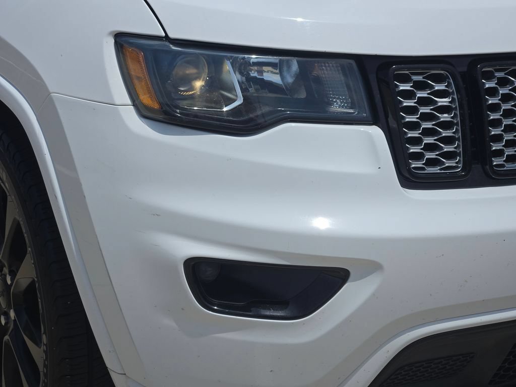Used 2021 Jeep Grand Cherokee Laredo X RWD image 9