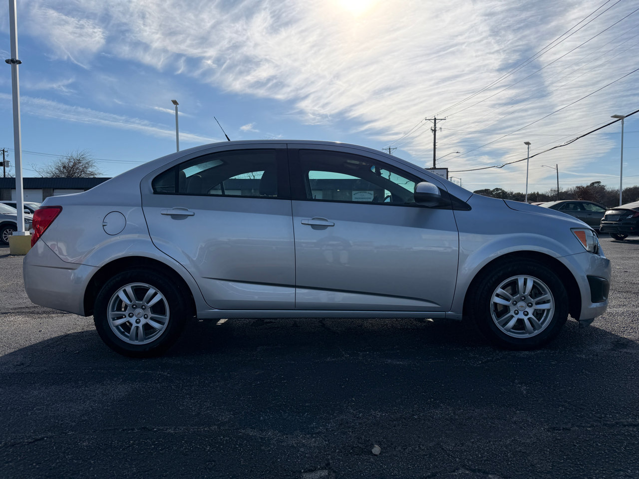 Used 2012 Chevrolet Sonic LS image 4