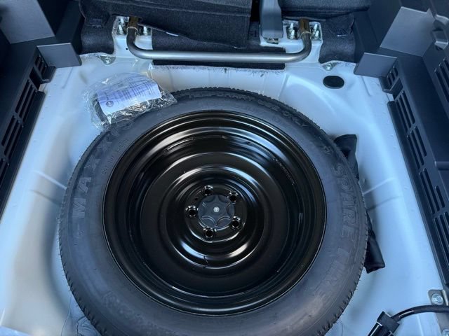 Certified 2025 Nissan Rogue S FWD image 11