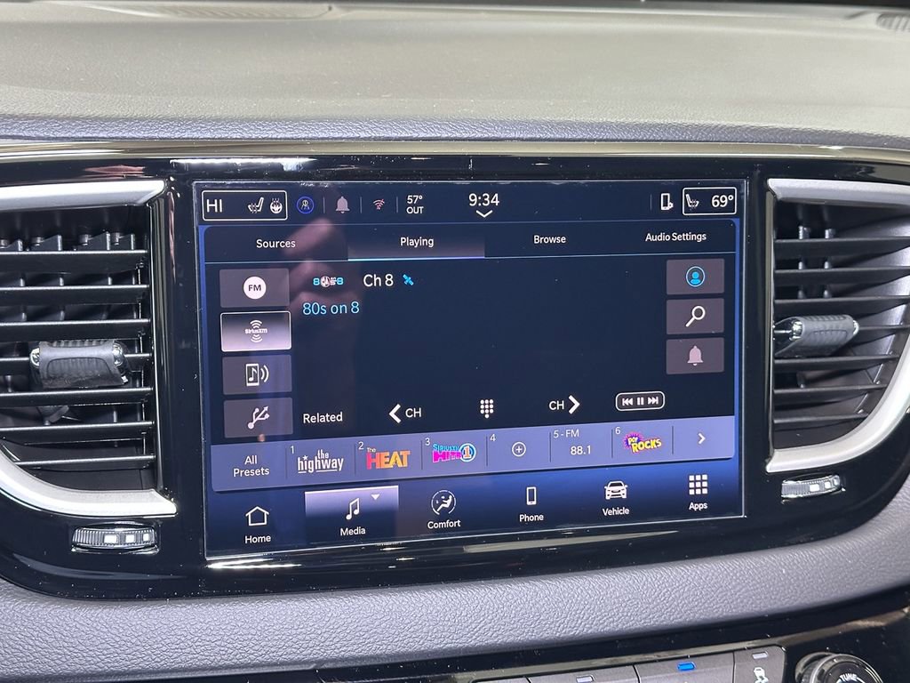 New 2026 Chrysler Voyager LX image 29