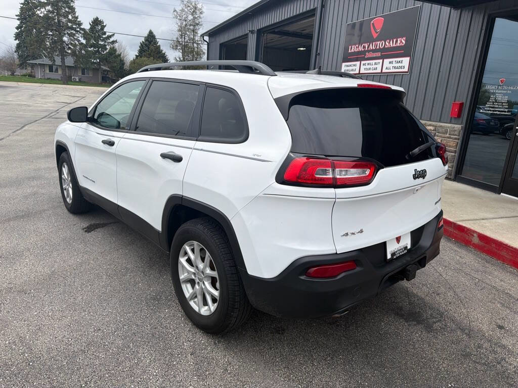 Used 2016 Jeep Cherokee Sport AWD/4WD image 3