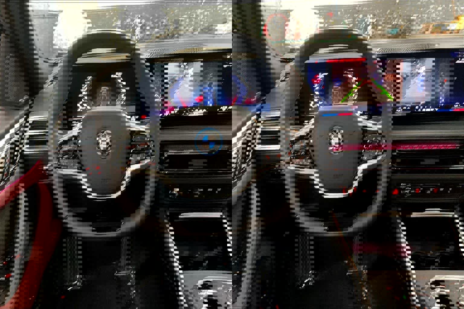 Used 2025 BMW i4 eDrive40 w/ M Sport Package image 8