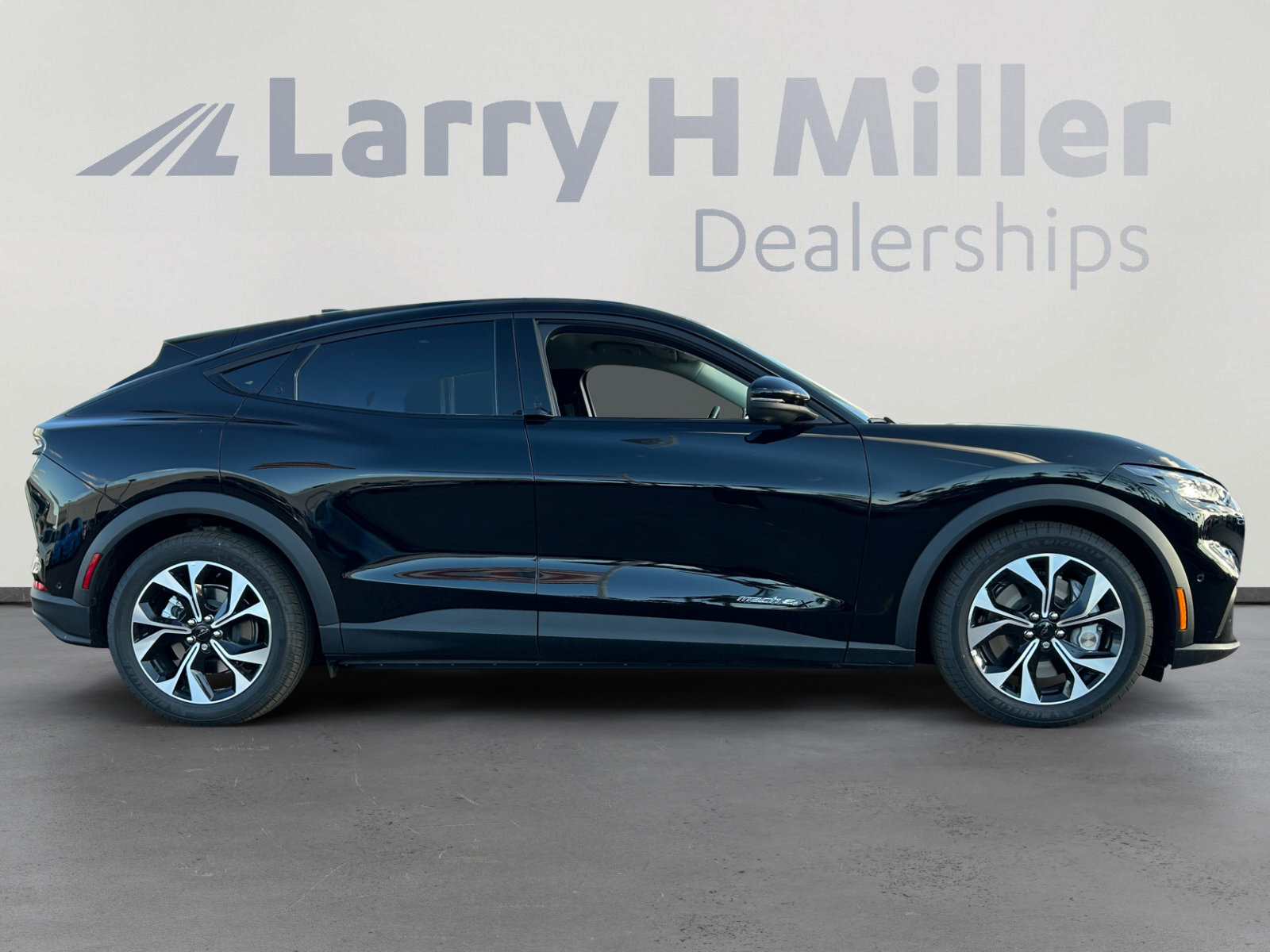 New 2024 Ford Mustang Mach-E Select AWD/4WD image 6