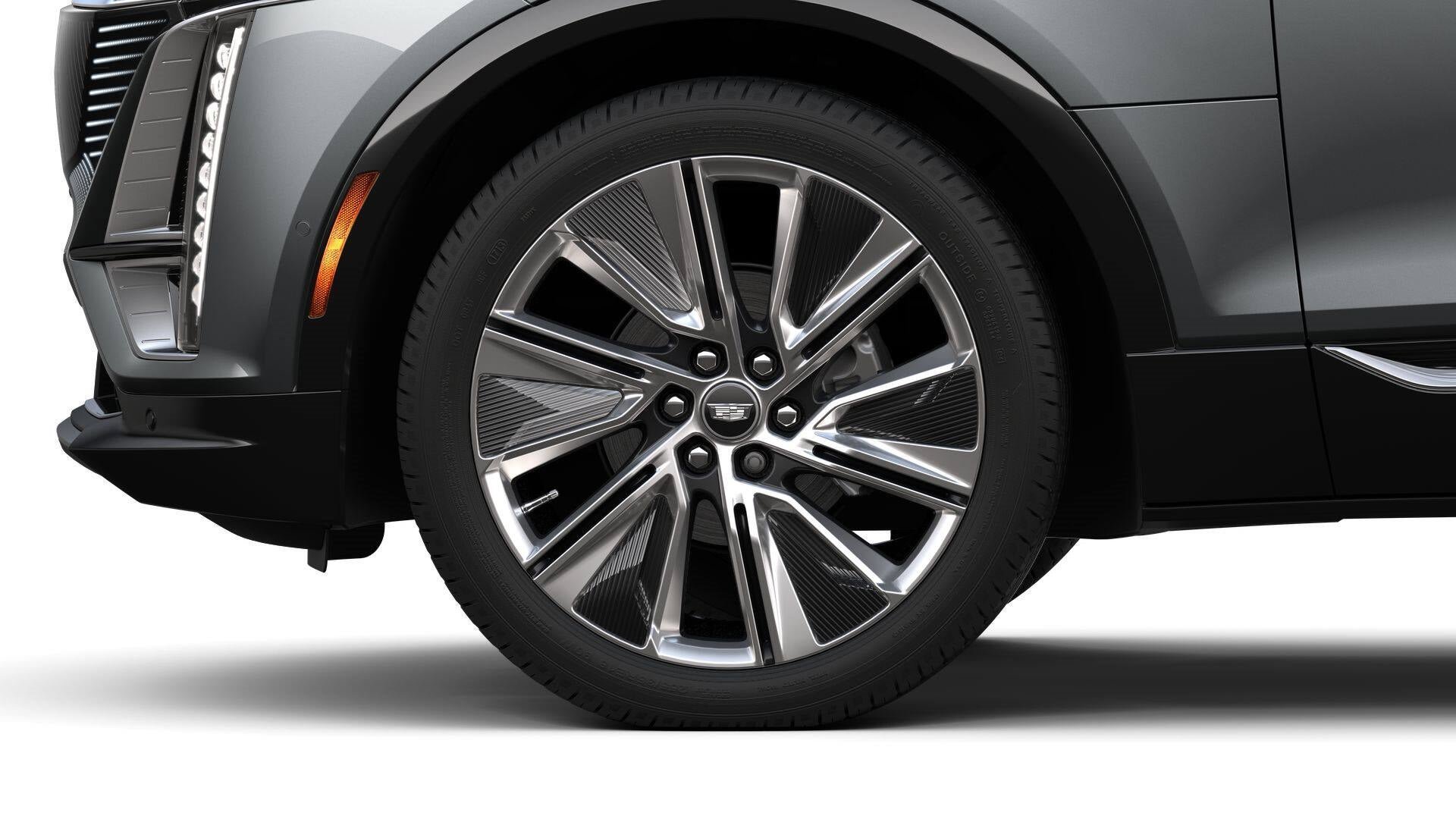 New 2025 Cadillac Lyriq Luxury RWD image 36