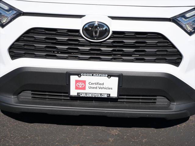 Certified 2025 Toyota RAV4 LE AWD/4WD image 9