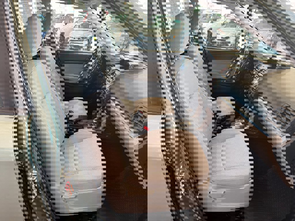 Used 2015 Subaru Forester 2.5i Premium AWD/4WD image 18