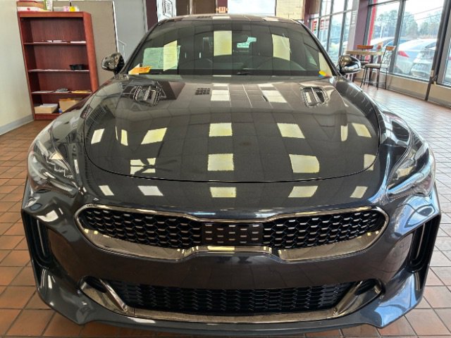 Used 2022 Kia Stinger GT1 image 5