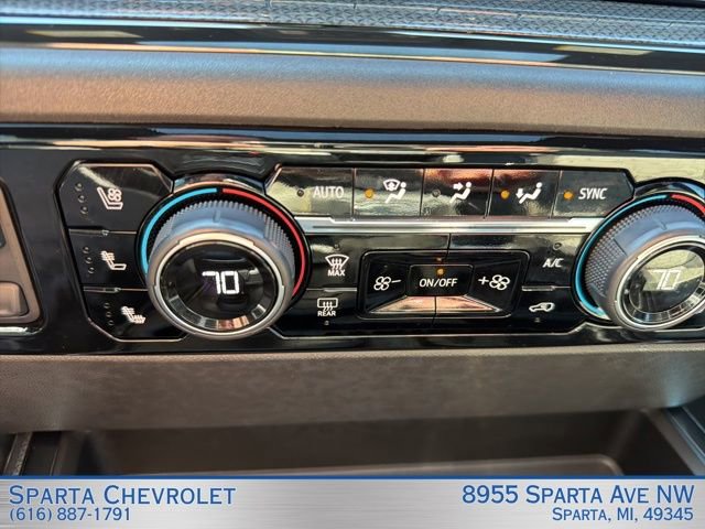 Used 2023 Chevrolet Silverado 1500 ZR2 w/ Technology Package AWD/4WD image 28