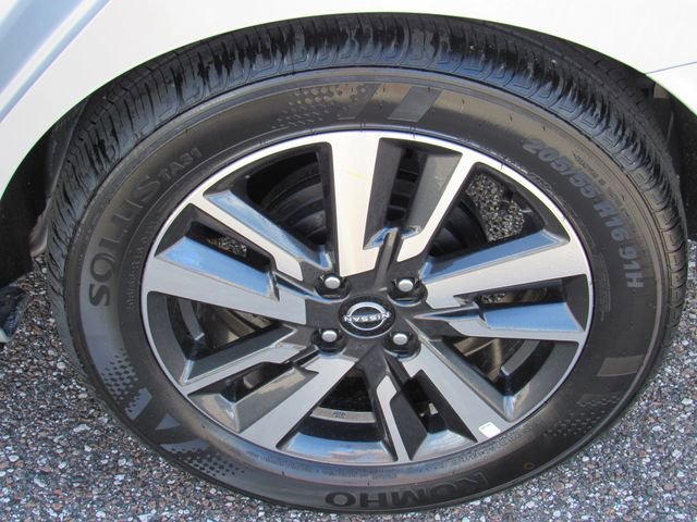 New 2025 Nissan Versa SV w/ Trunk Package image 7