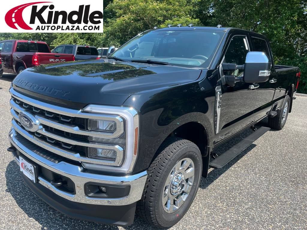 New 2025 Ford F350 King Ranch w/ Chrome Package
