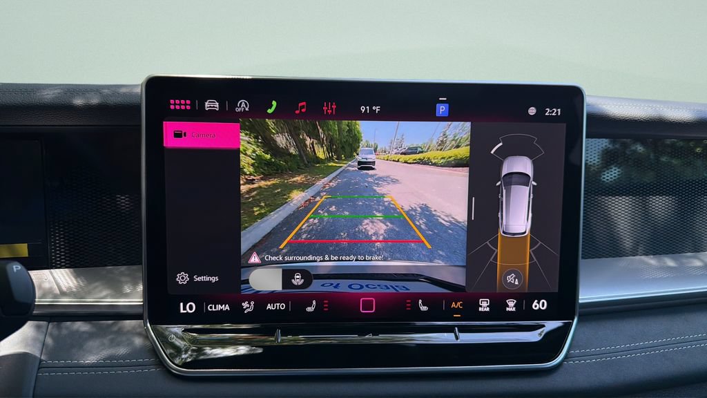 New 2026 Volkswagen Tiguan SE R-Line AWD/4WD image 13