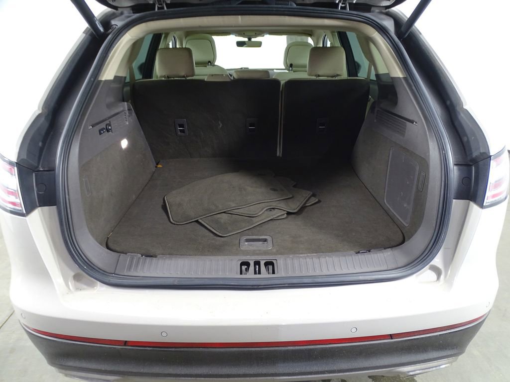 Used 2020 Lincoln Nautilus Reserve image 16