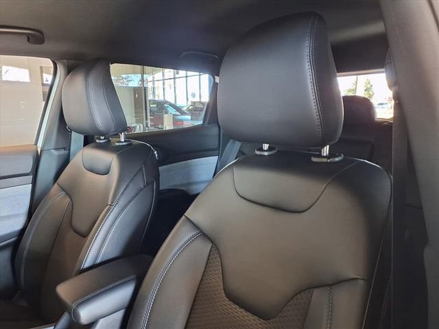 Used 2023 Jeep Compass Latitude w/ Convenience Group image 15