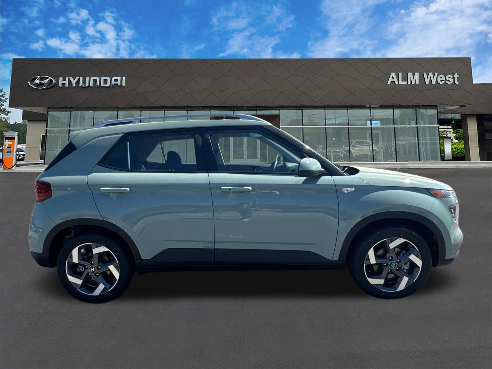 New 2026 Hyundai Venue SEL FWD image 5