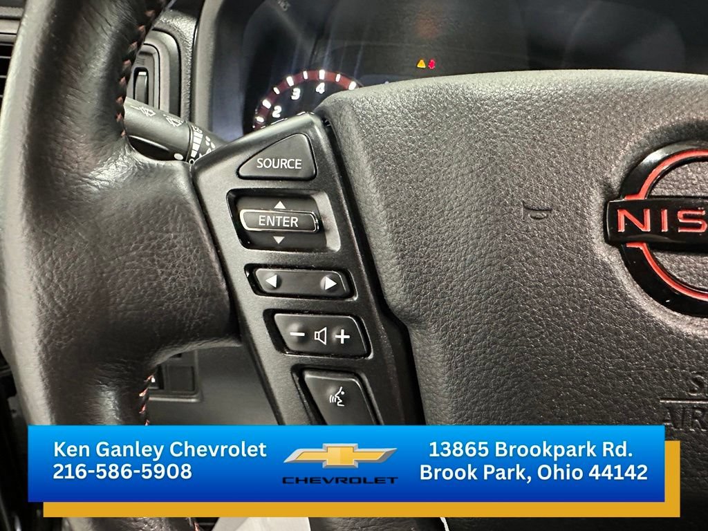 Used 2023 Nissan Titan PRO-4X w/ Pro-4x Convenience Package AWD/4WD image 12
