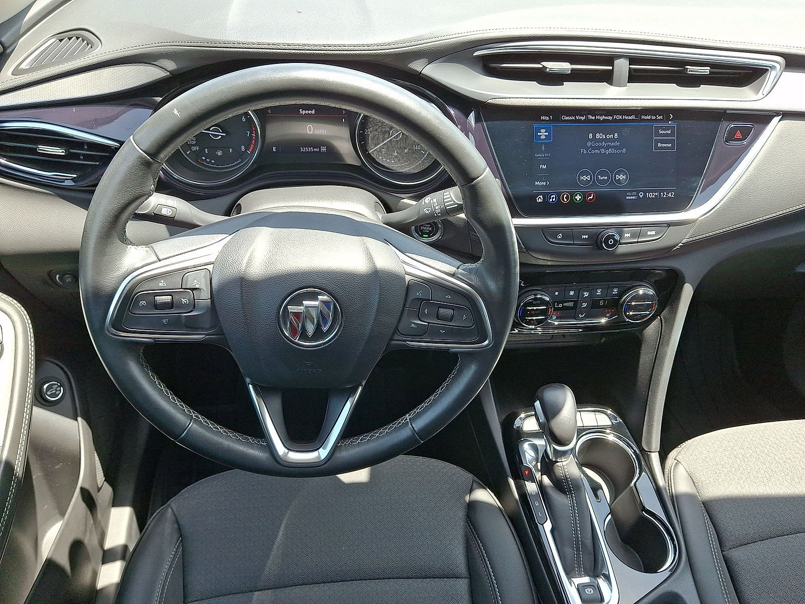 Used 2023 Buick Encore GX Select w/ Sport Touring Package AWD/4WD image 21