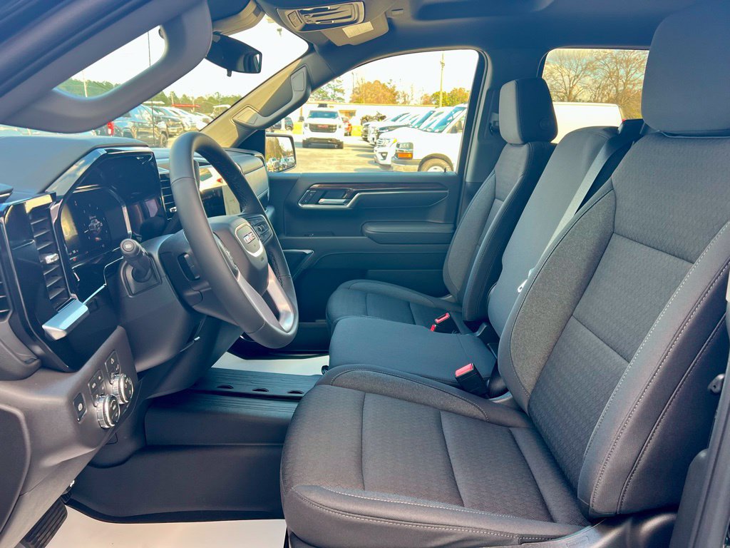 New 2026 GMC Sierra 1500 SLE AWD/4WD image 13