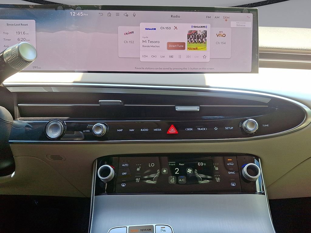New 2026 Genesis GV70 2.5T Advanced AWD/4WD image 17