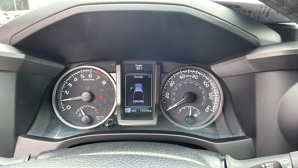 Certified 2021 Toyota Tacoma TRD Off-Road w/ Technology Package AWD/4WD image 25