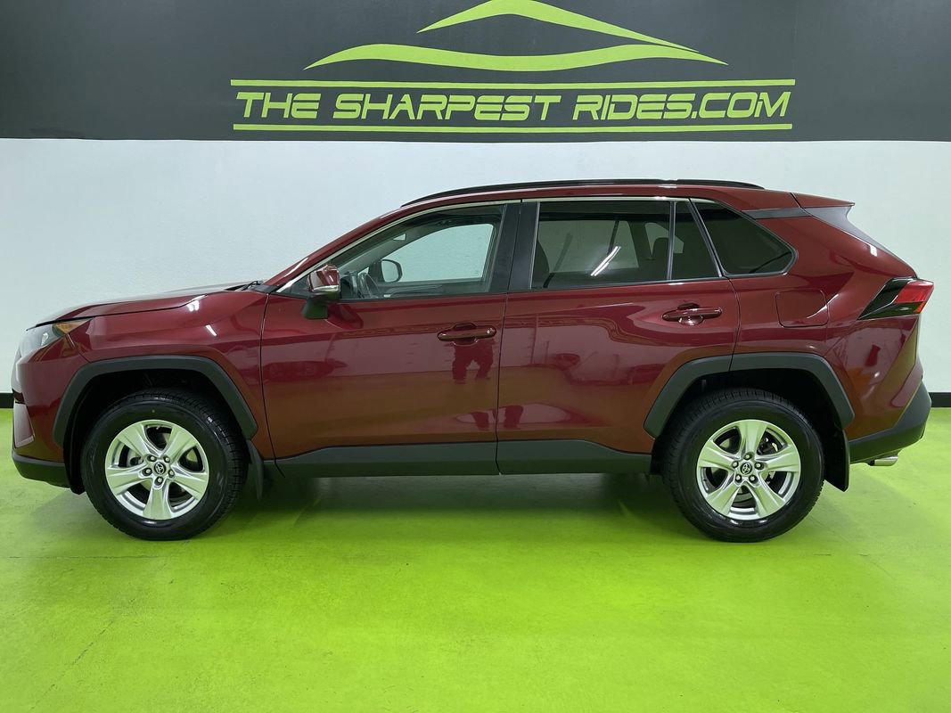 Used 2019 Toyota RAV4 XLE image 11
