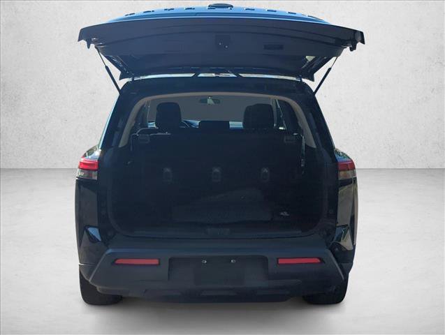 Used 2024 Nissan Pathfinder SV FWD image 9