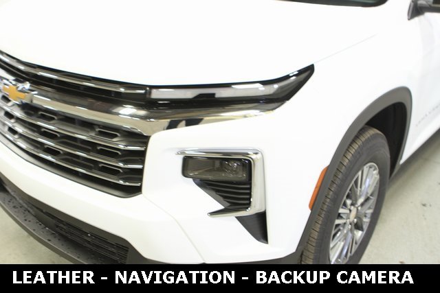 New 2025 Chevrolet Traverse LT w/ Driver Confidence Package image 9